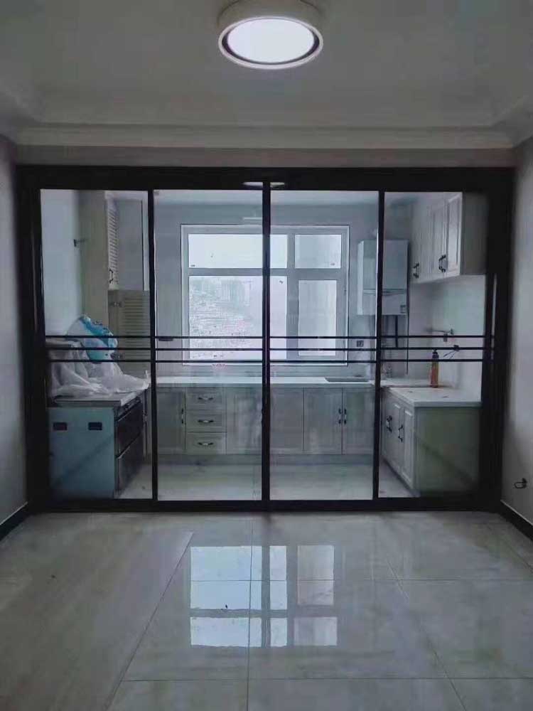 铝合金门